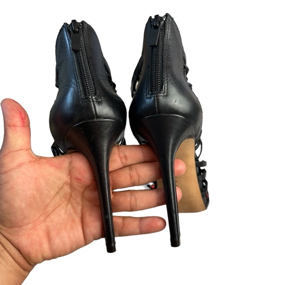 Elie Tahari Opera Black Womens Sandals - 10 - Picture 4 of 7